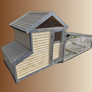 Praktični, stabilni i dugotrajni kokošinjci napravljeni su od punog drveta i prilagođeni su životnim potrebama vaših koka. Obezbeđuju zaštitu od vremenskih nepogoda i predatora, uz jednostavan pristup za čišćenje i sakupljanje jaja.